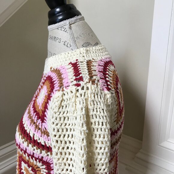 MinkPink Norah Crochet Sweater Womens XS Cream Pink Red Crew Neck Long Sleeve - Picture 9 of 11